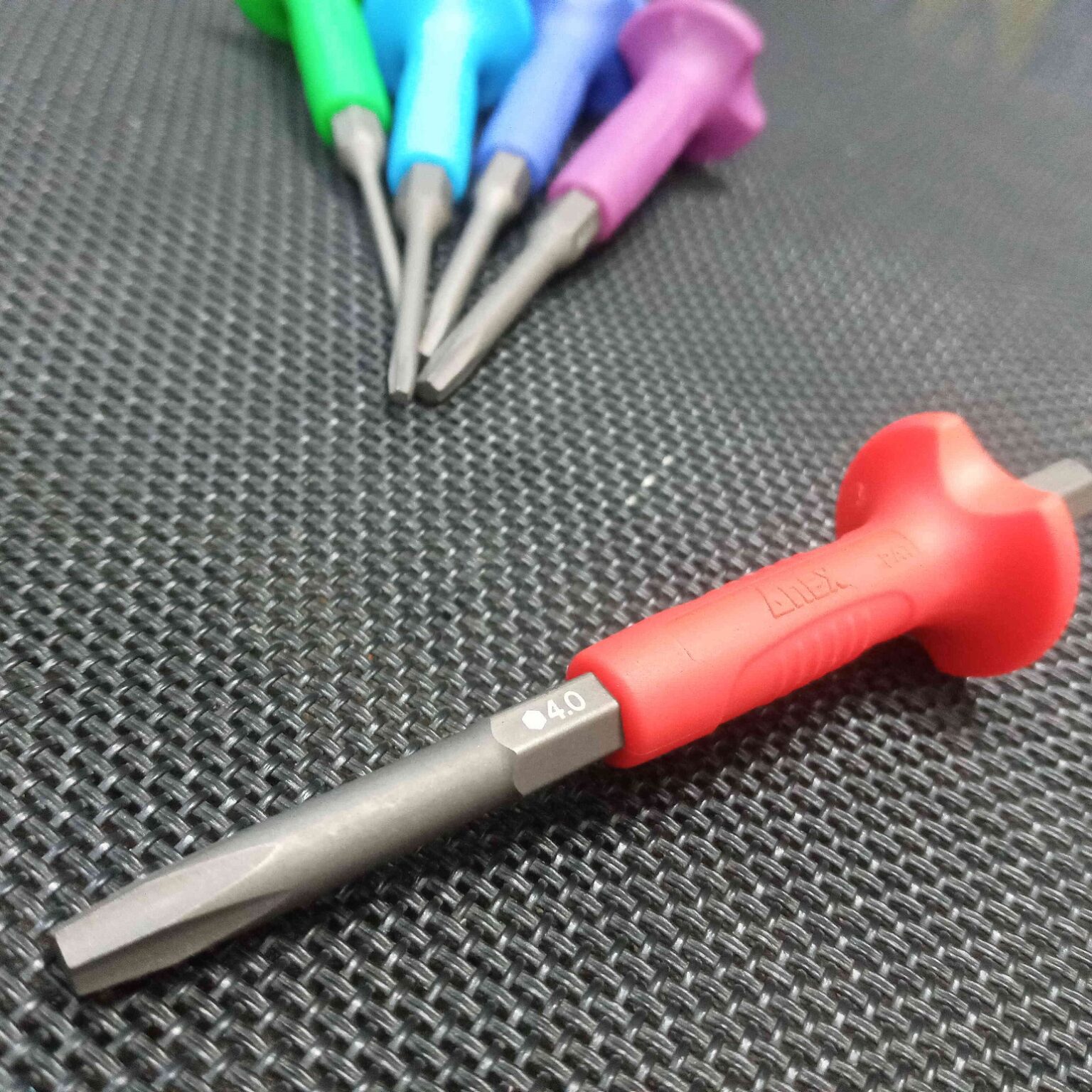 Mũi vít tháo vít gỉ lục giác AK-22NH-4