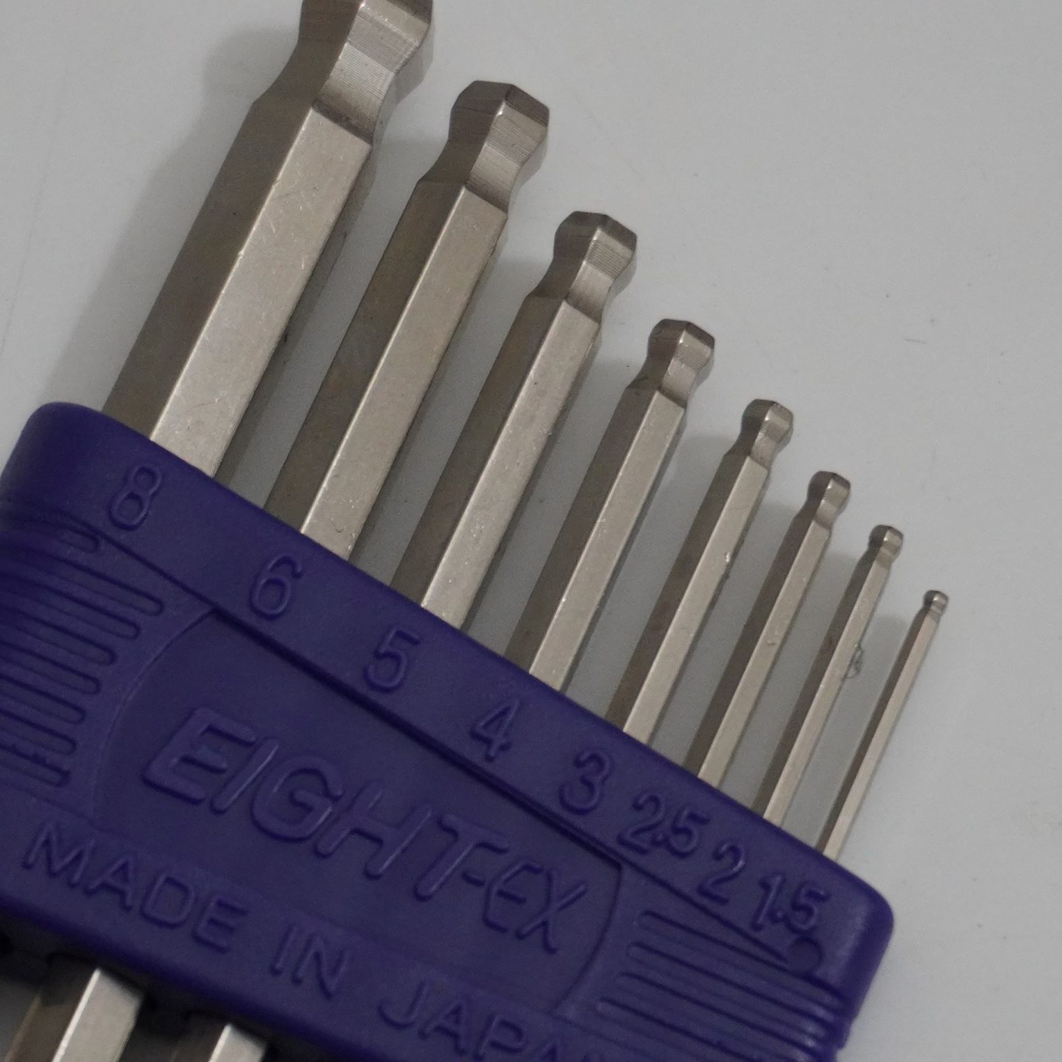 TS-8 EIGHT